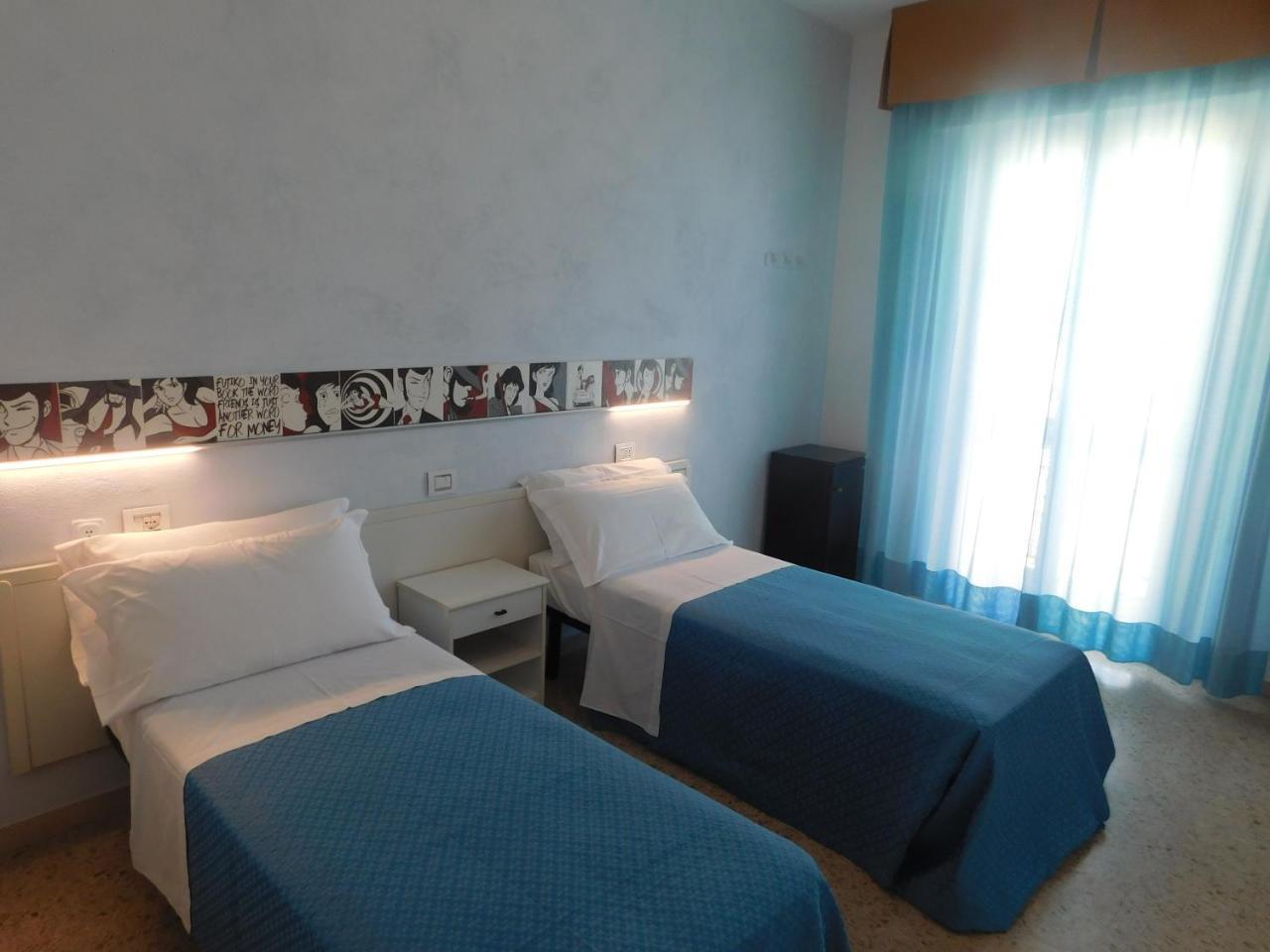 Hotel Dolores 里米尼 外观 照片